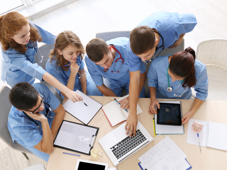 Privates Medizinstudium in Österreich - Alles zu den privaten Medizinunis